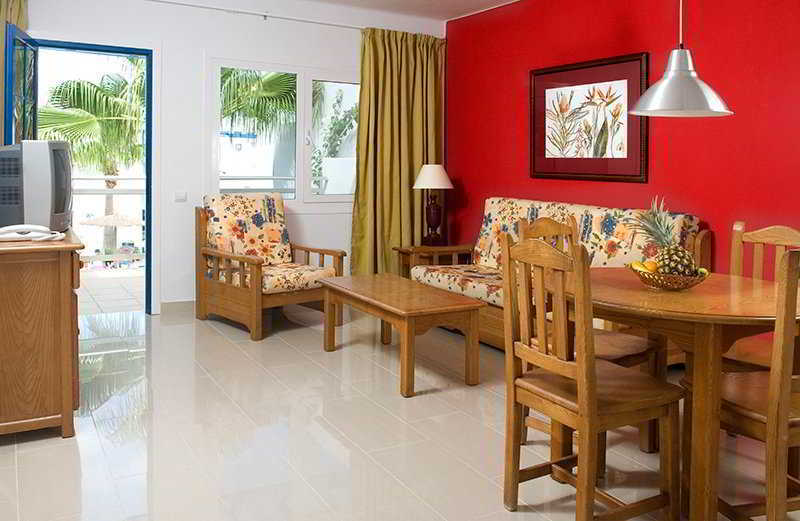 Apartamentos Parque Tropical En Lanzarote Пуерто-дель-Кармен Екстер'єр фото