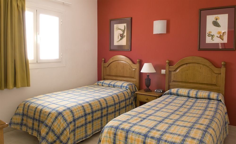 Apartamentos Parque Tropical En Lanzarote Пуерто-дель-Кармен Екстер'єр фото